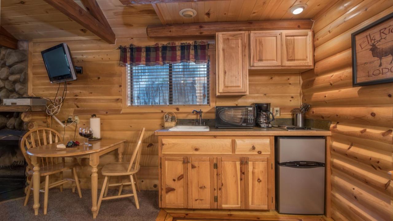 Upper Canyon Inn & Cabins Ruidoso Exteriör bild