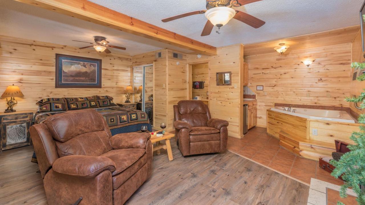 Upper Canyon Inn & Cabins Ruidoso Exteriör bild