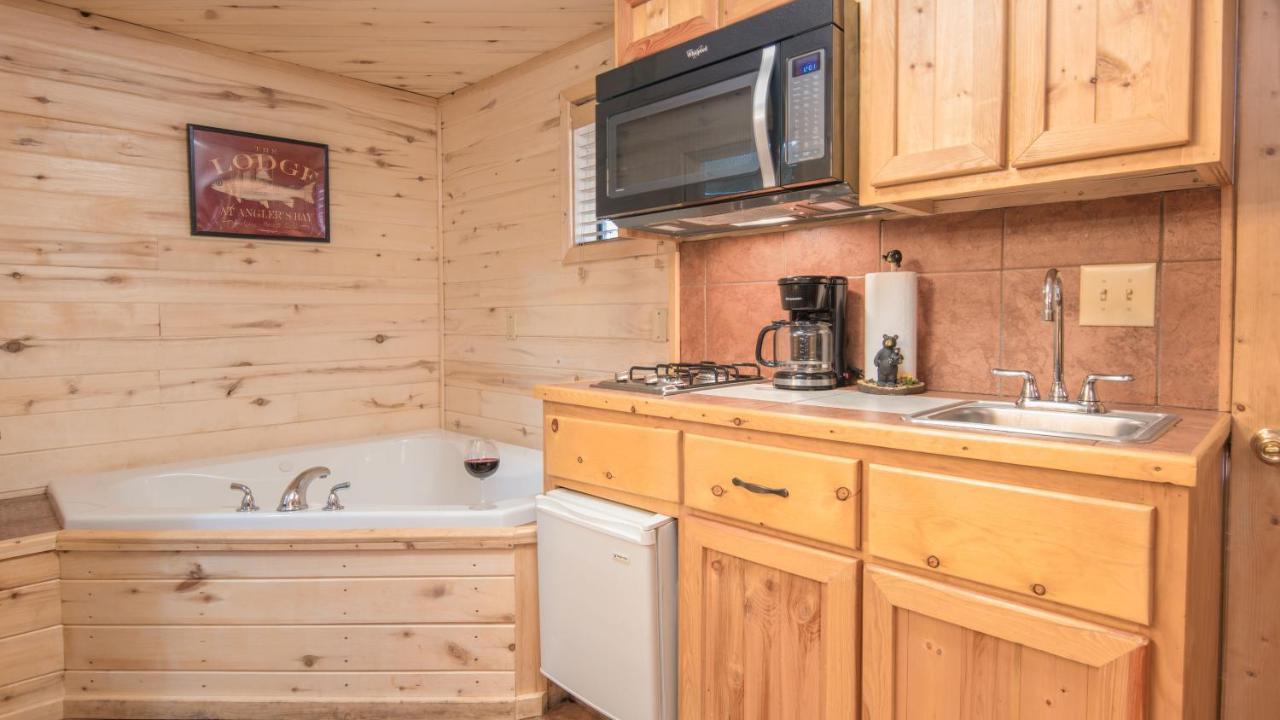 Upper Canyon Inn & Cabins Ruidoso Exteriör bild